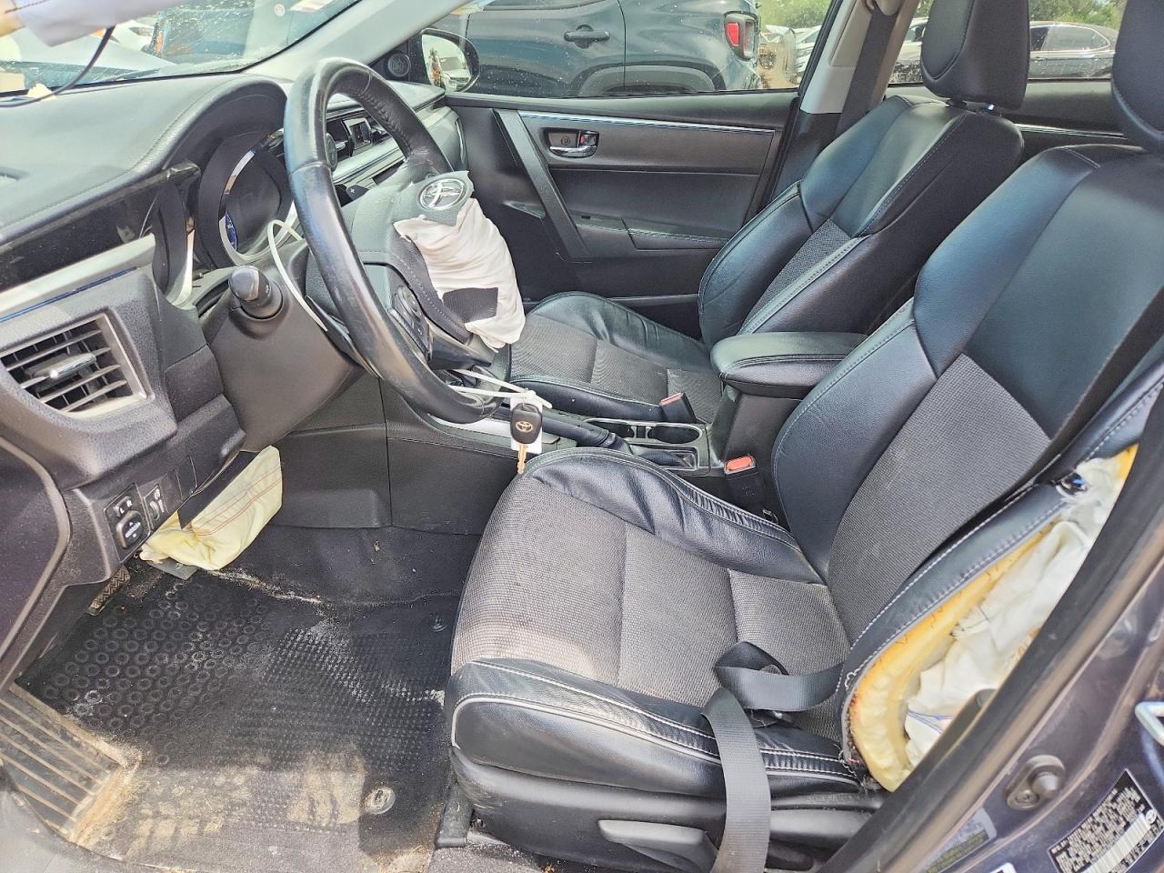 2016 TOYOTA COROLLA