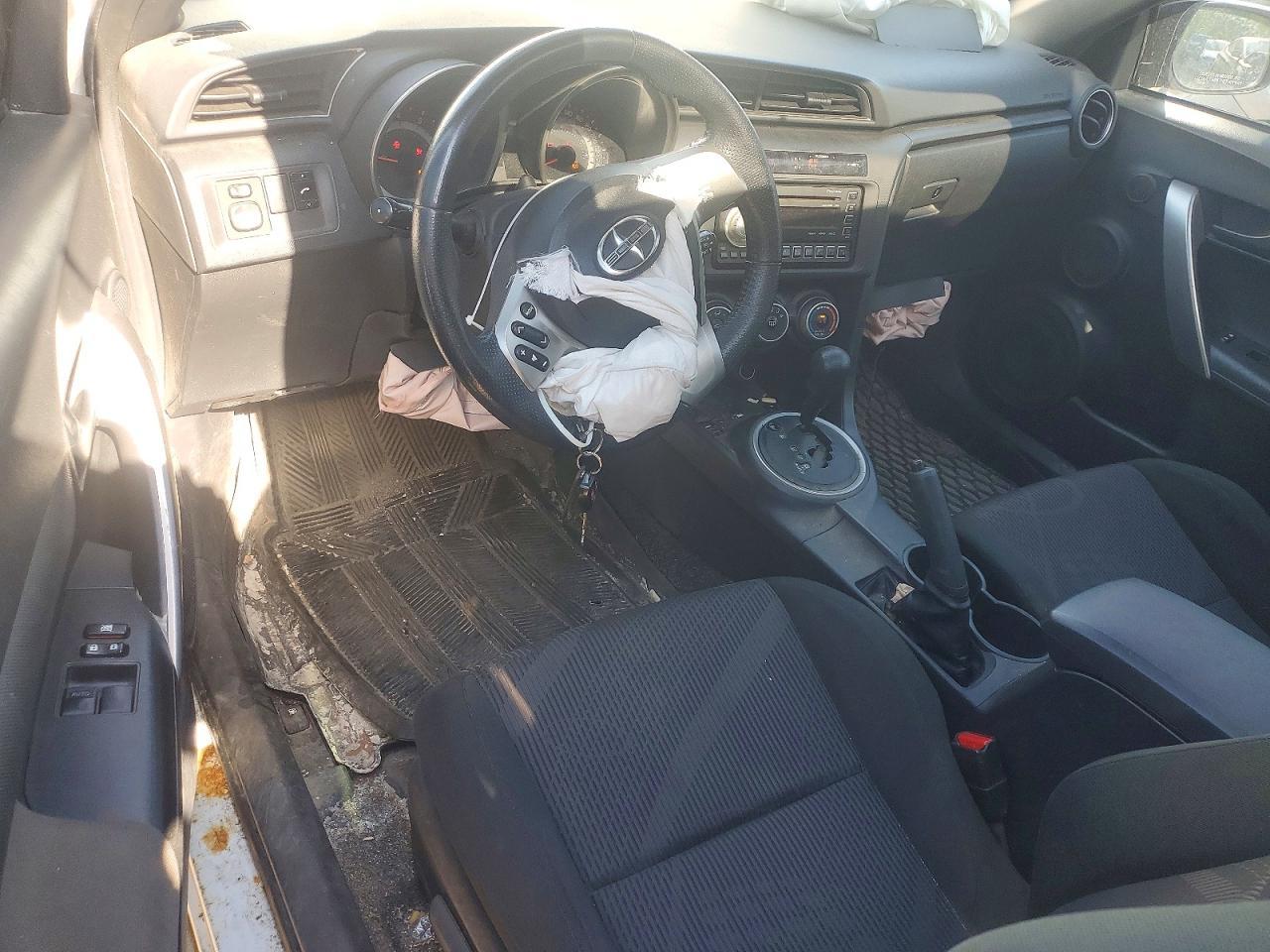2011 SCION TC