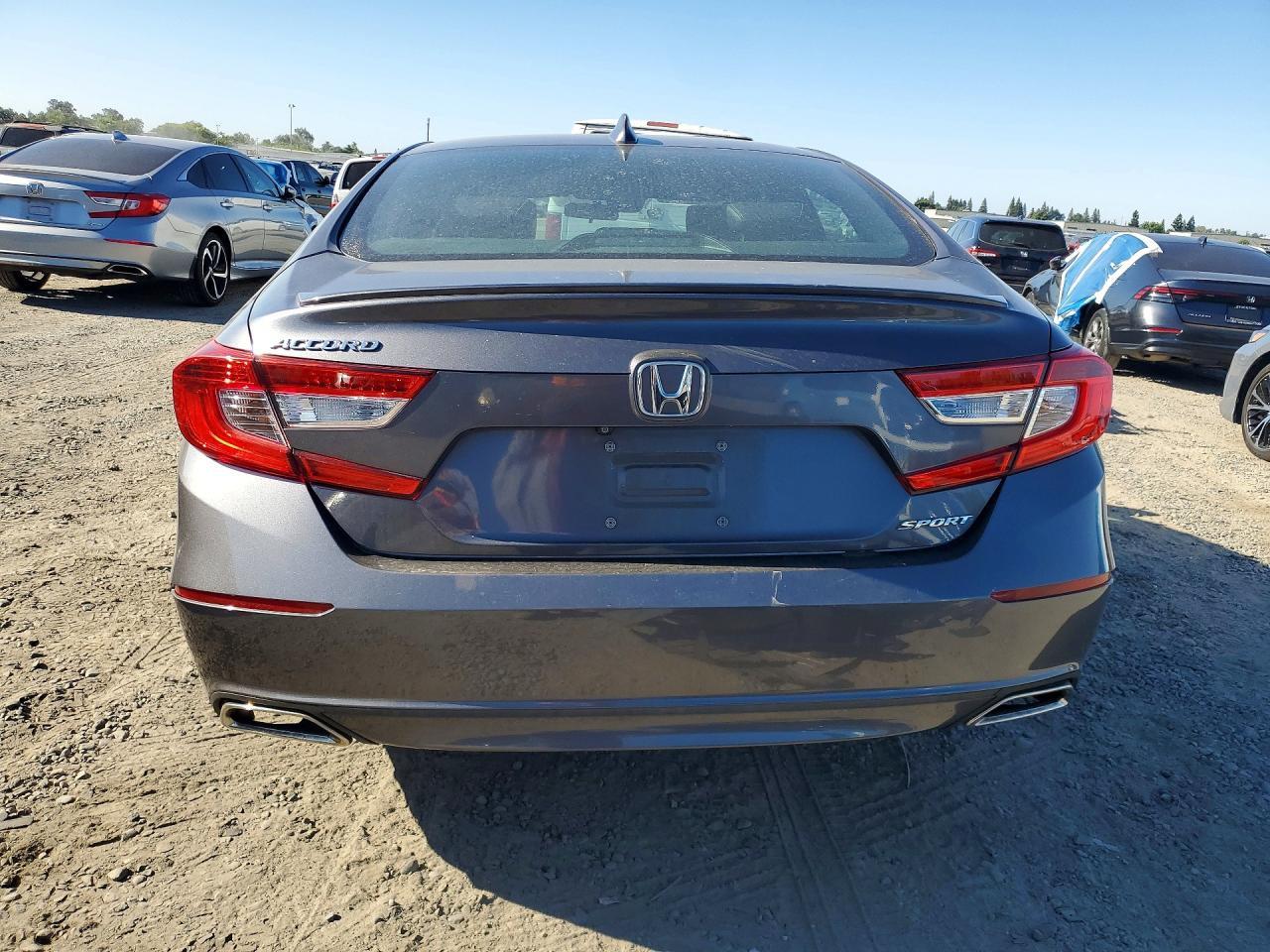 2018 HONDA ACCORD