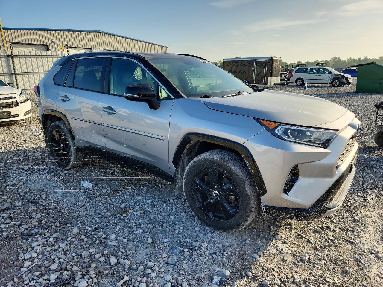 2019 TOYOTA RAV4