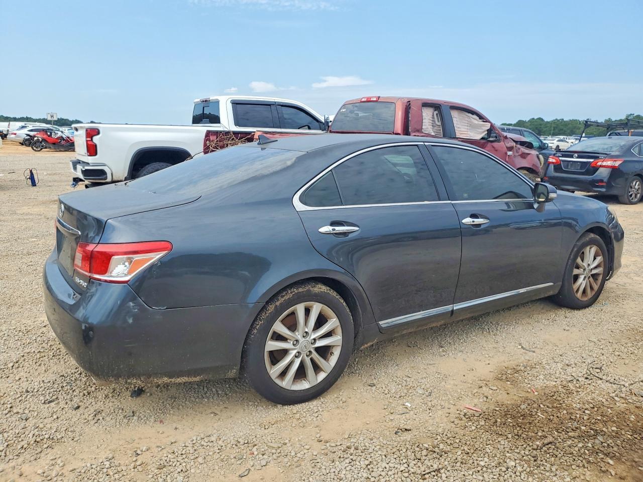 2011 LEXUS ES 350