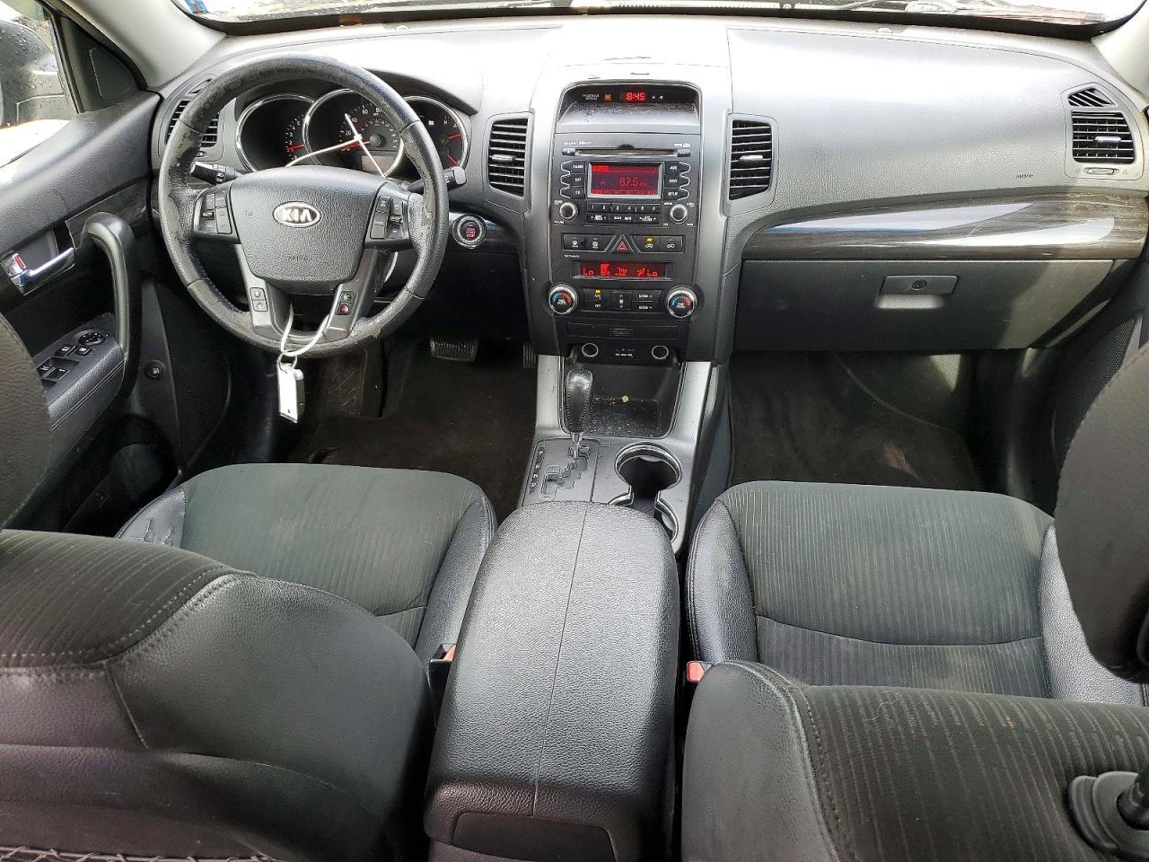 2011 KIA SORENTO