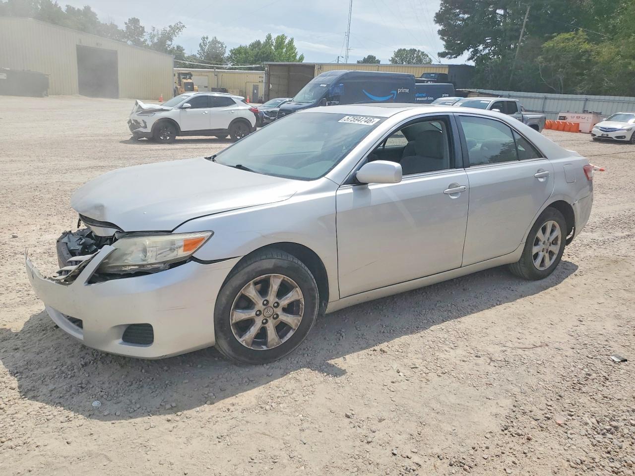 2011 TOYOTA CAMRY