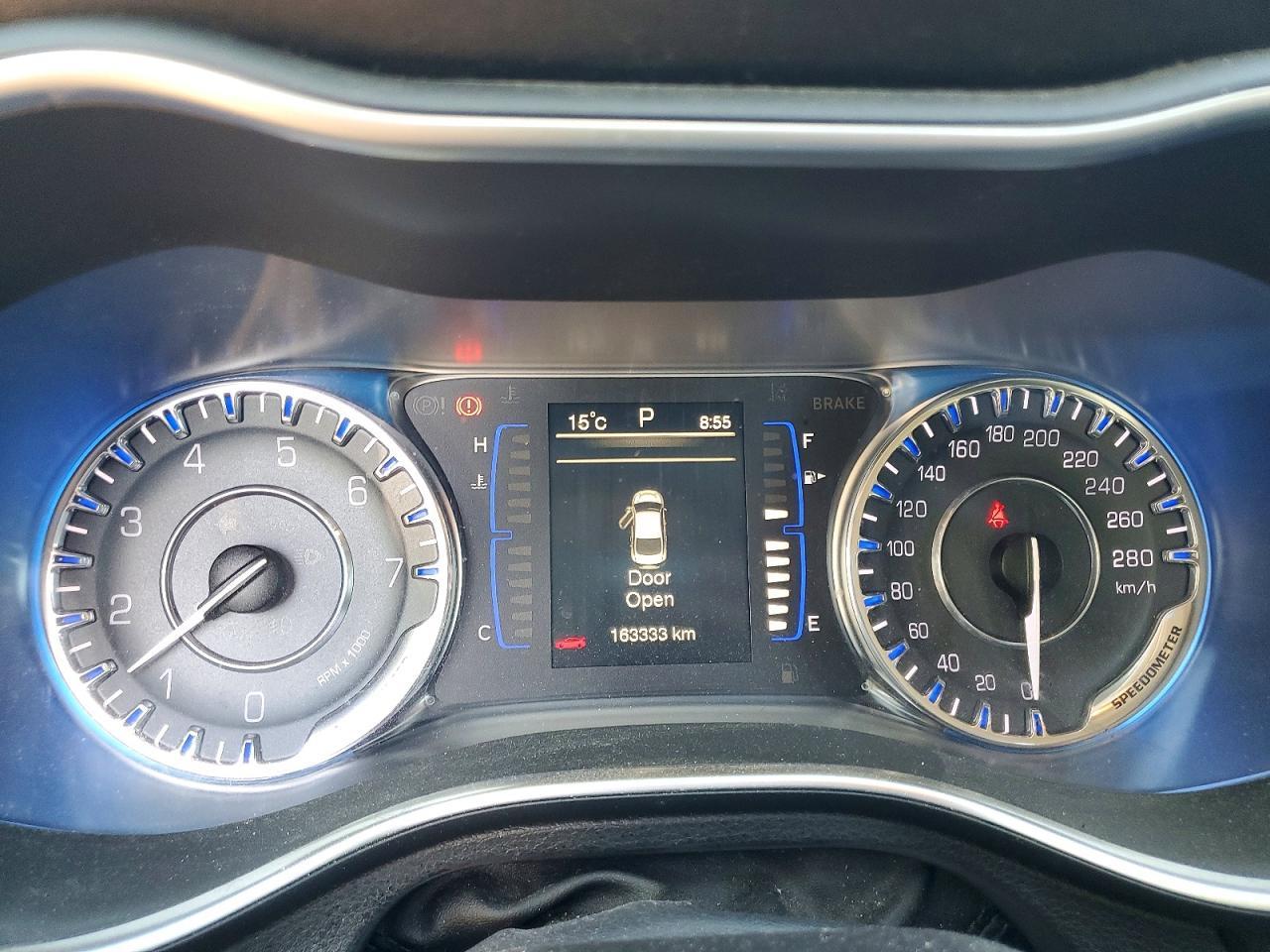 2016 CHRYSLER 200