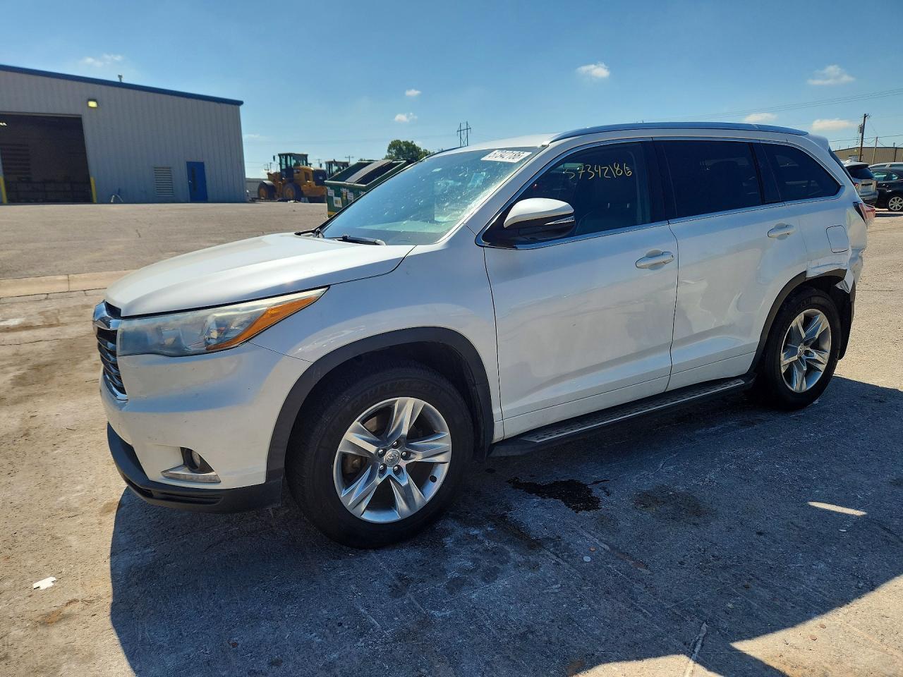 2015 TOYOTA HIGHLANDER
