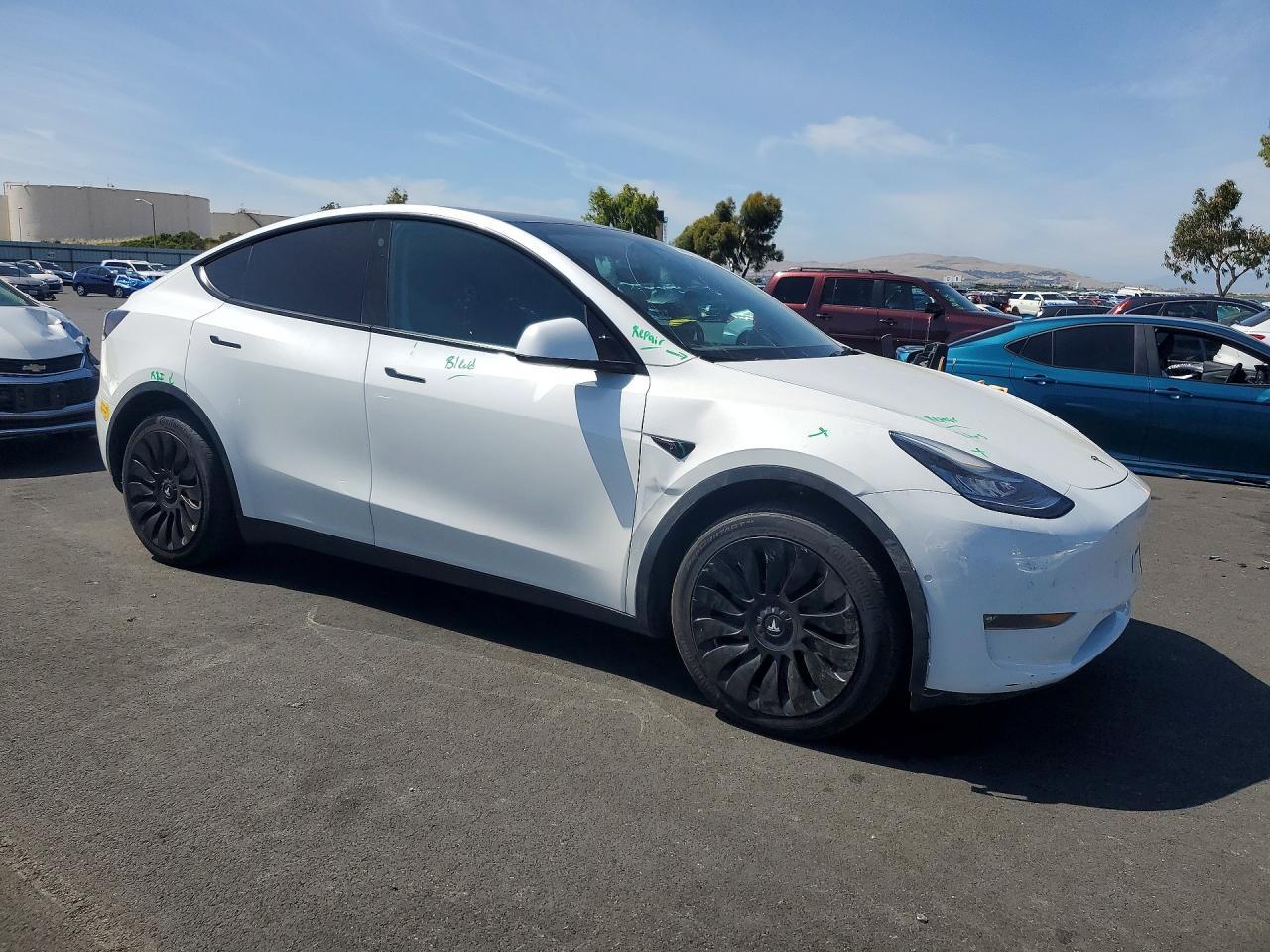 2022 TESLA MODEL Y