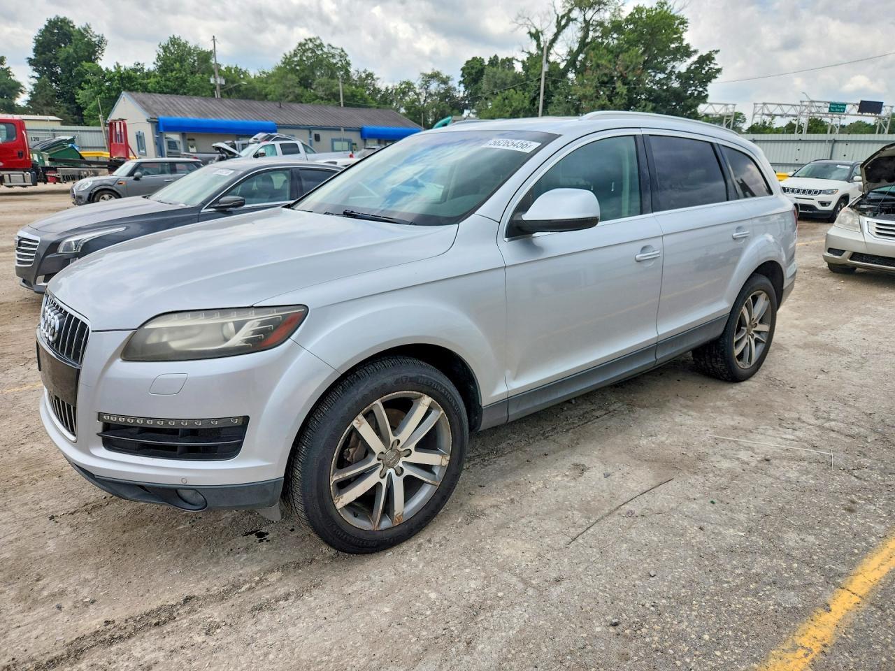 2011 AUDI Q7