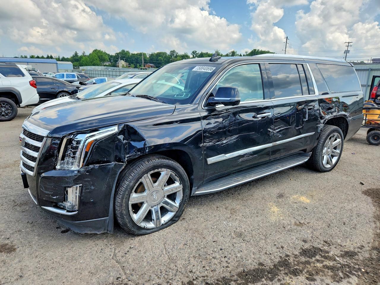2017 CADILLAC Escalade ESV