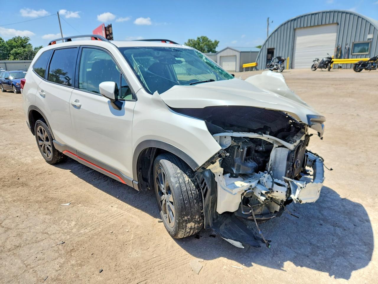 2019 SUBARU FORESTER