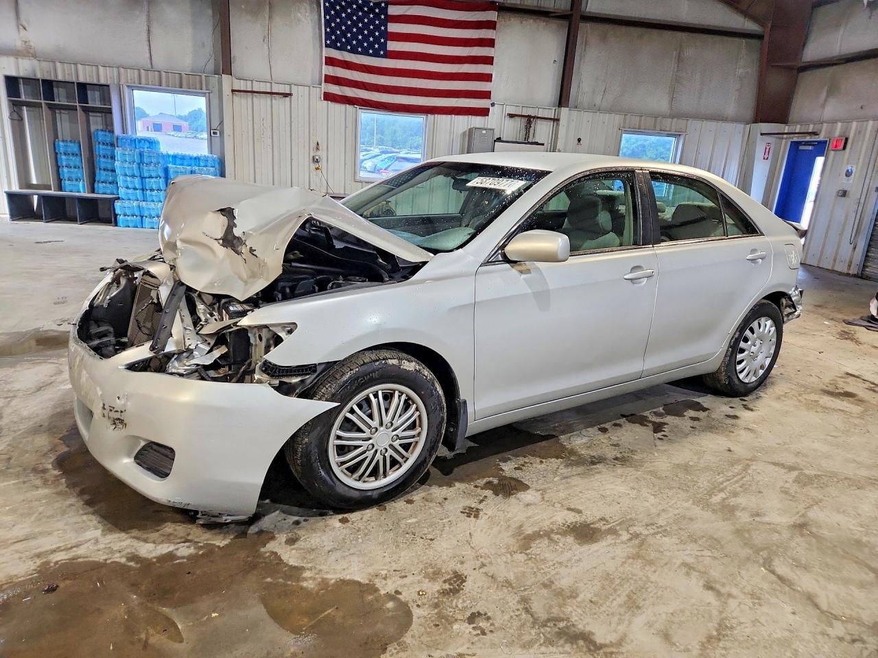 2011 TOYOTA CAMRY