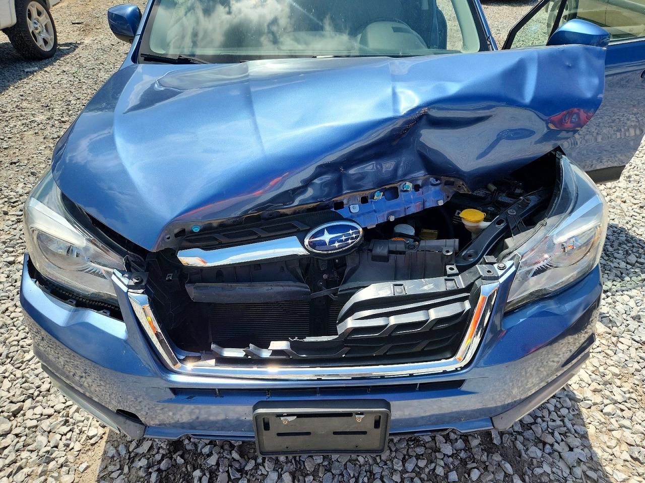 2018 SUBARU FORESTER