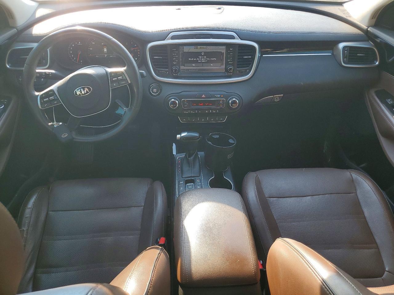2019 KIA SORENTO
