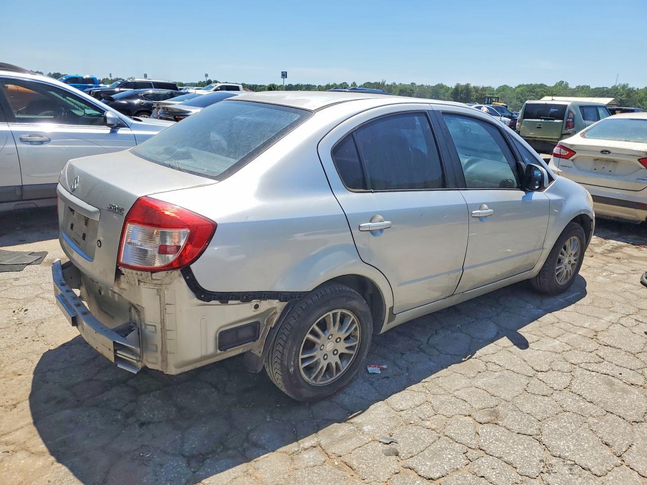 2012 SUZUKI SX4