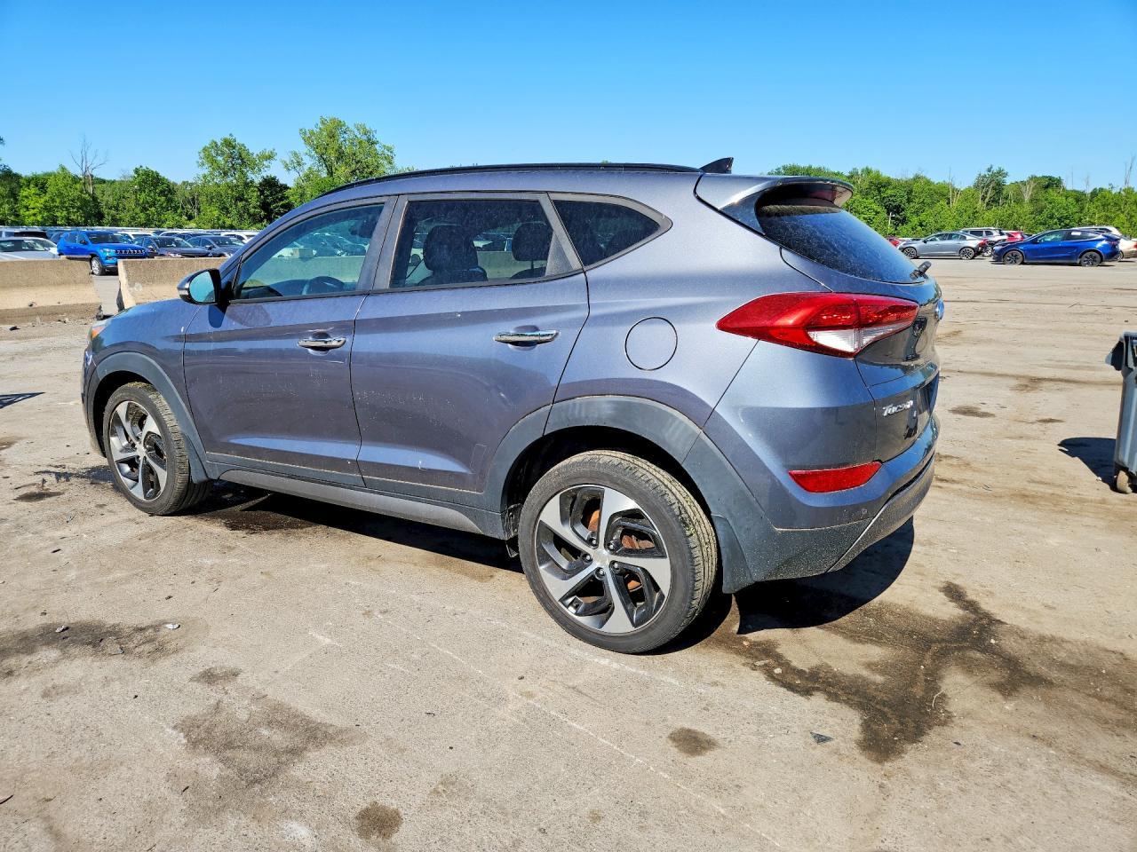 2016 HYUNDAI TUCSON