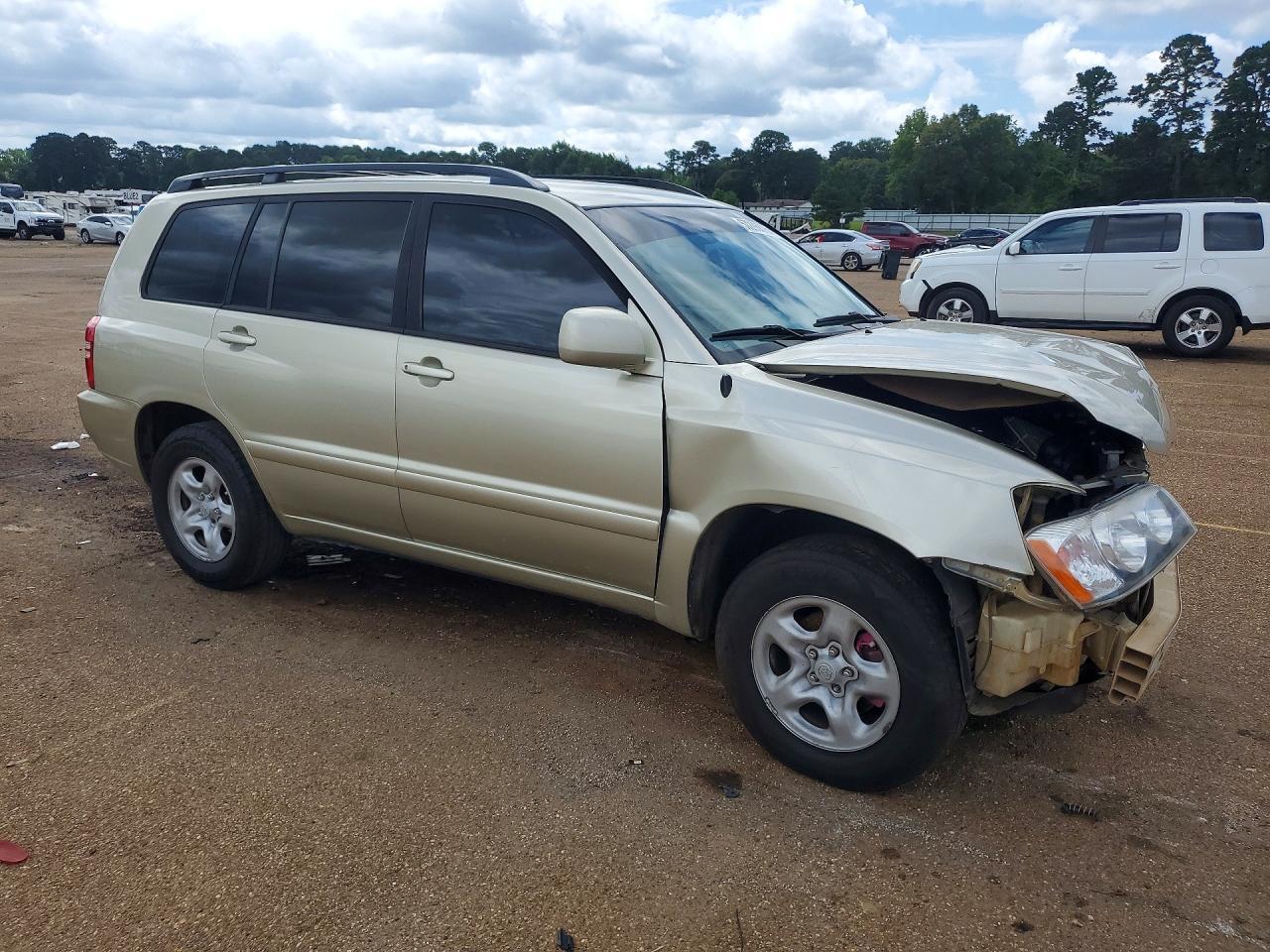2003 TOYOTA HIGHLANDER