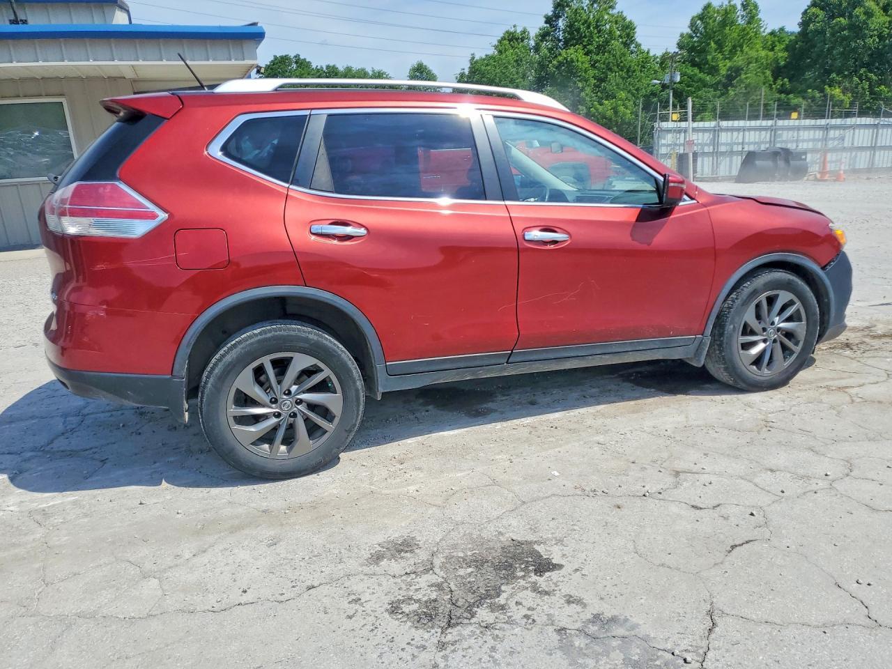 2016 NISSAN ROGUE