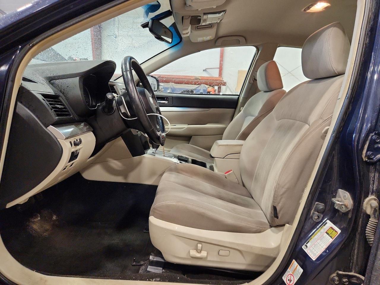 2014 SUBARU Legacy