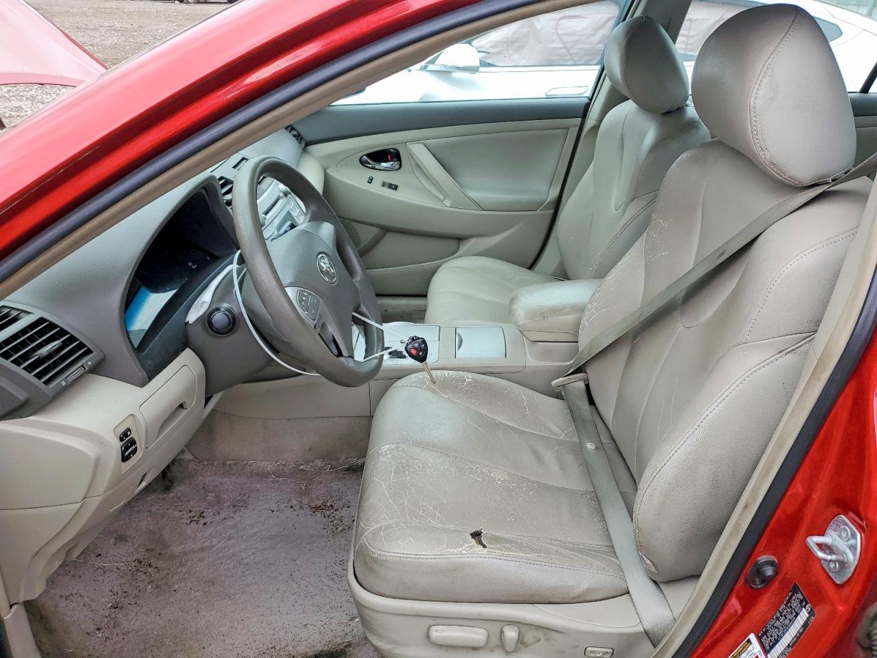 2010 TOYOTA CAMRY