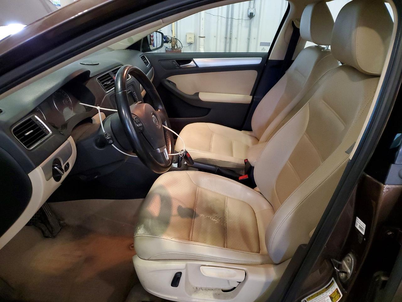 2014 VOLKSWAGEN JETTA