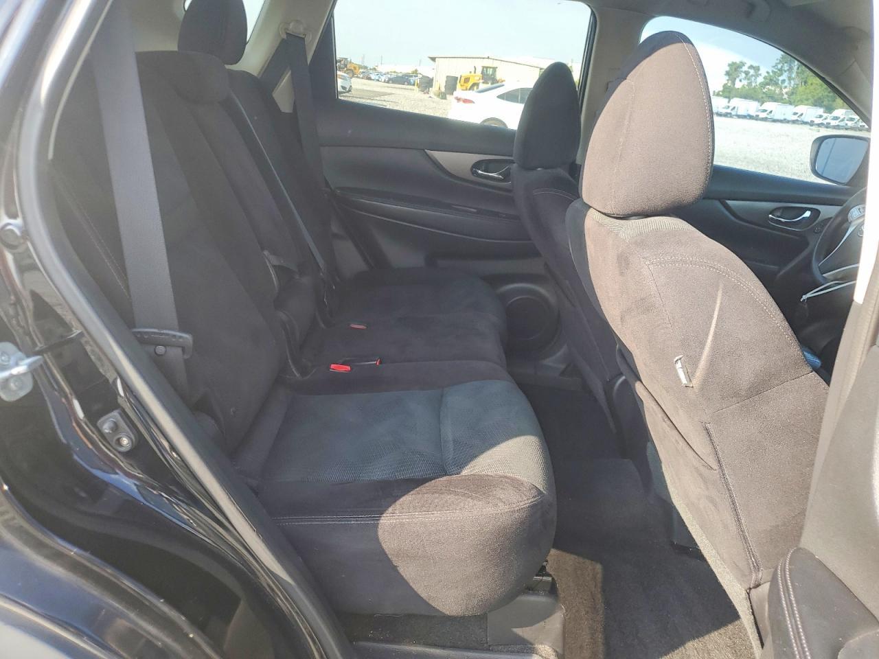 2014 NISSAN ROGUE