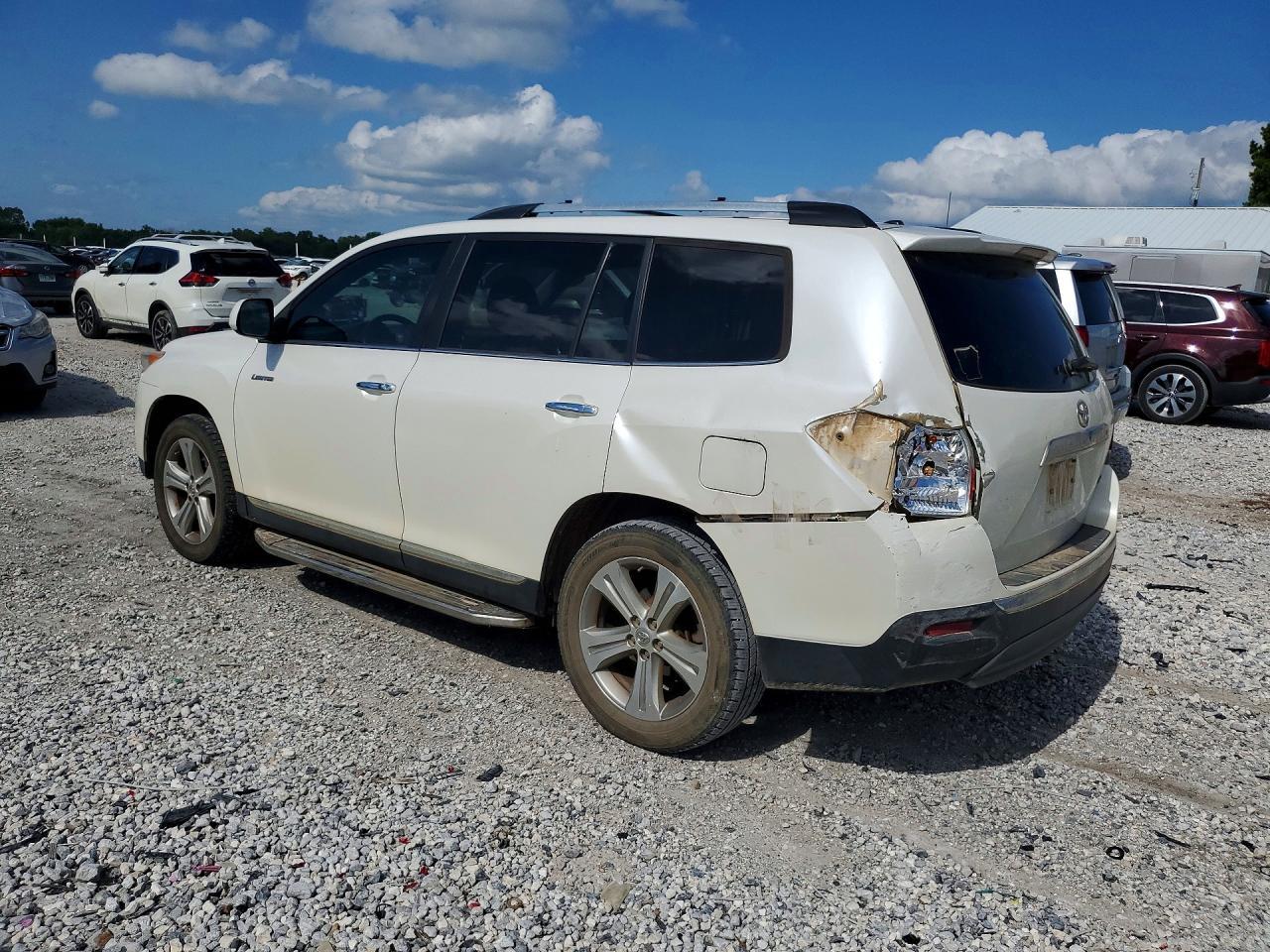 2013 TOYOTA HIGHLANDER