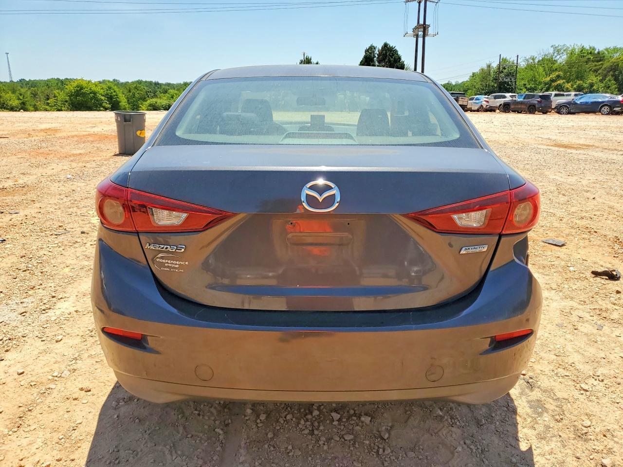 2015 MAZDA 3