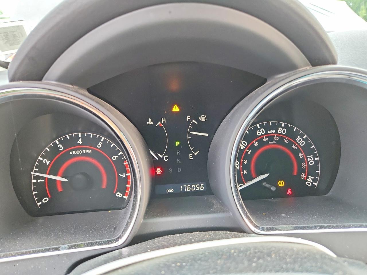 2012 TOYOTA HIGHLANDER