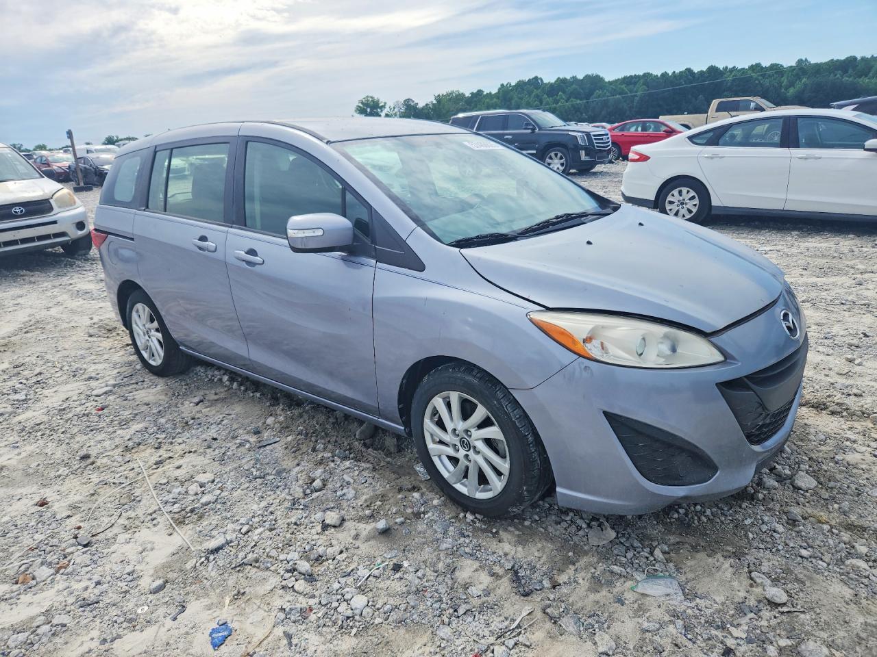 2013 MAZDA 5