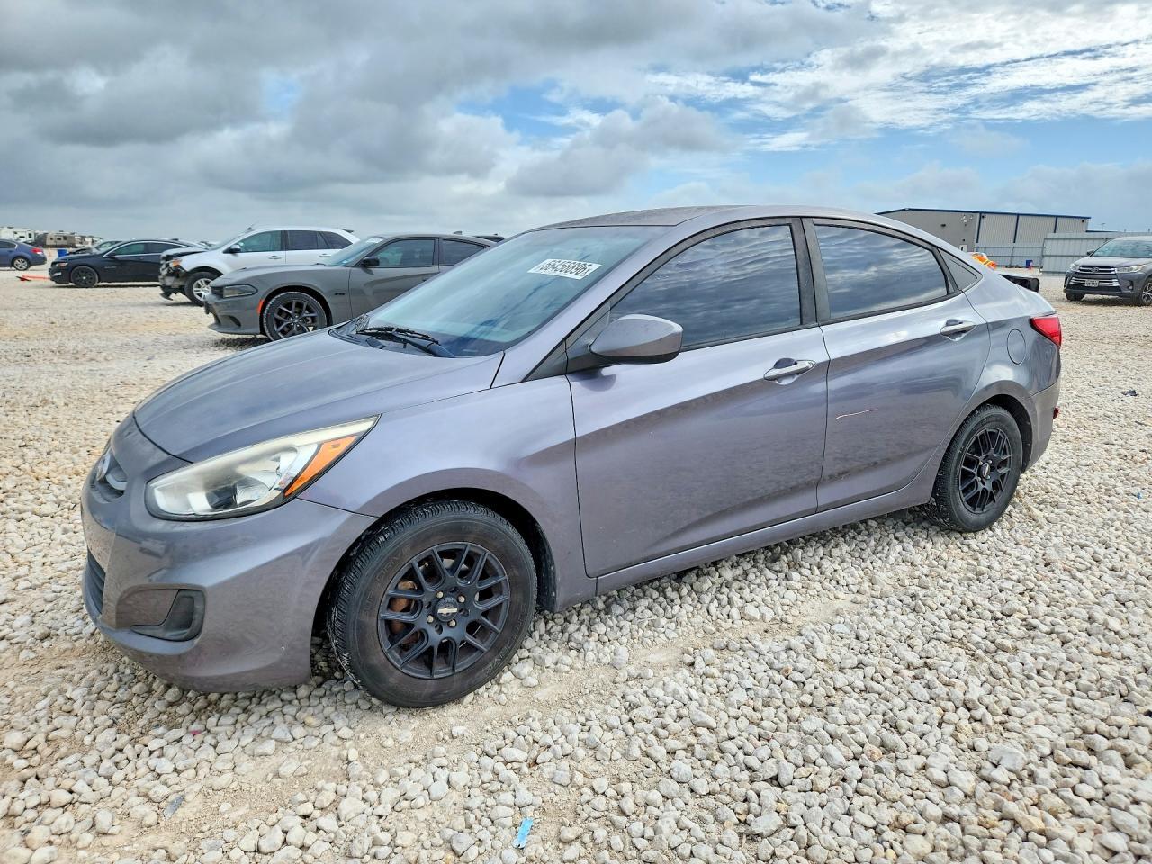 2016 HYUNDAI ACCENT