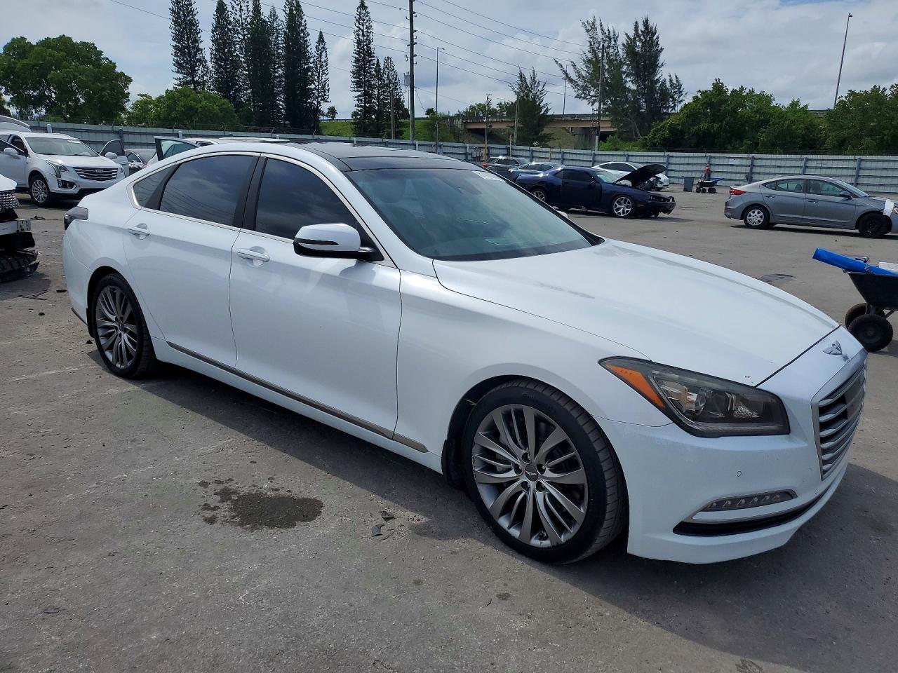 2015 HYUNDAI GENESIS