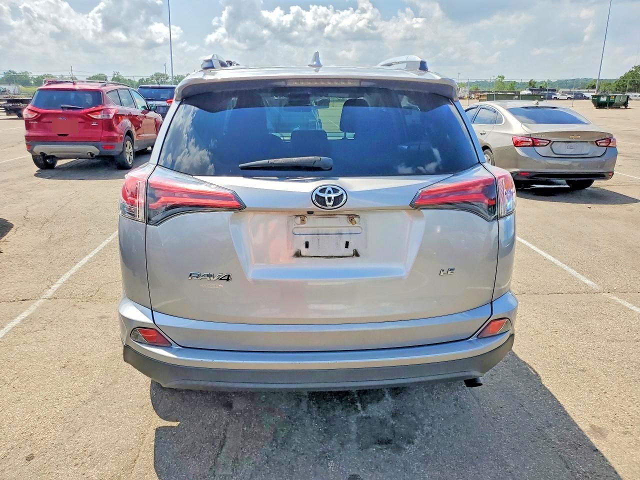 2016 TOYOTA RAV4