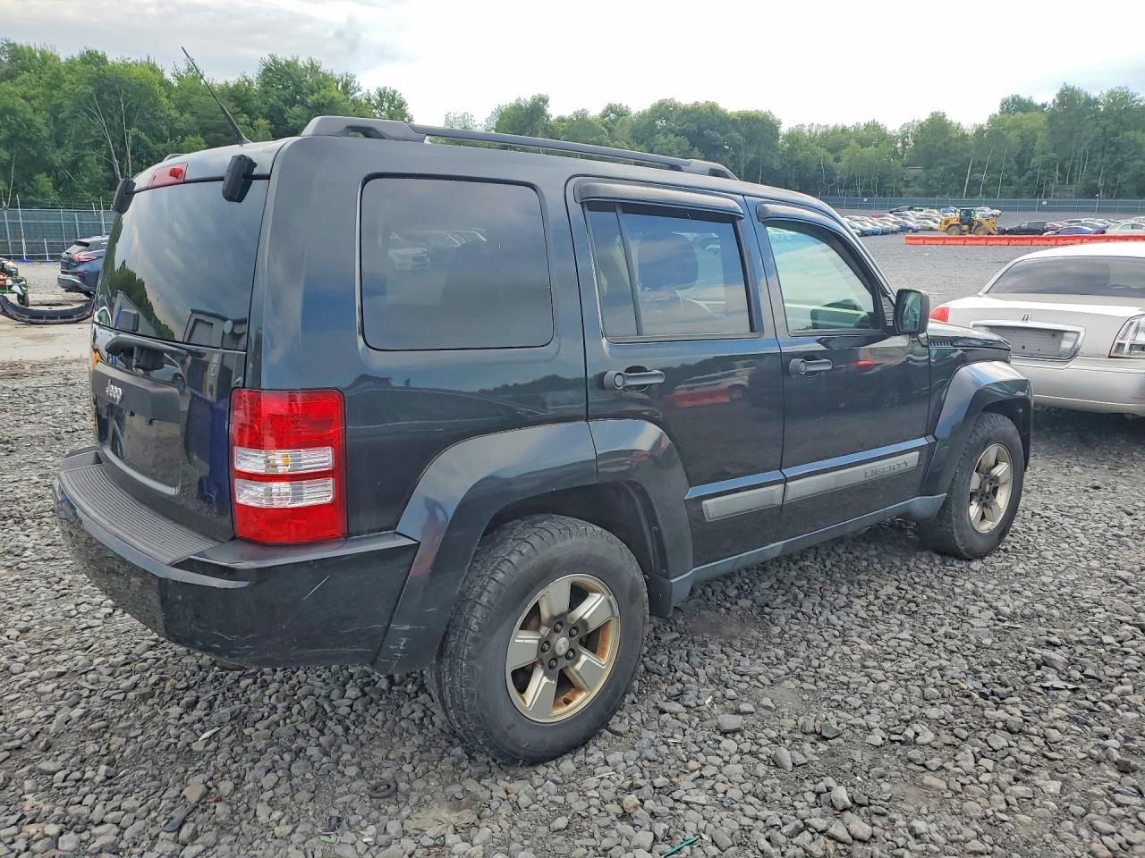 2011 JEEP Liberty