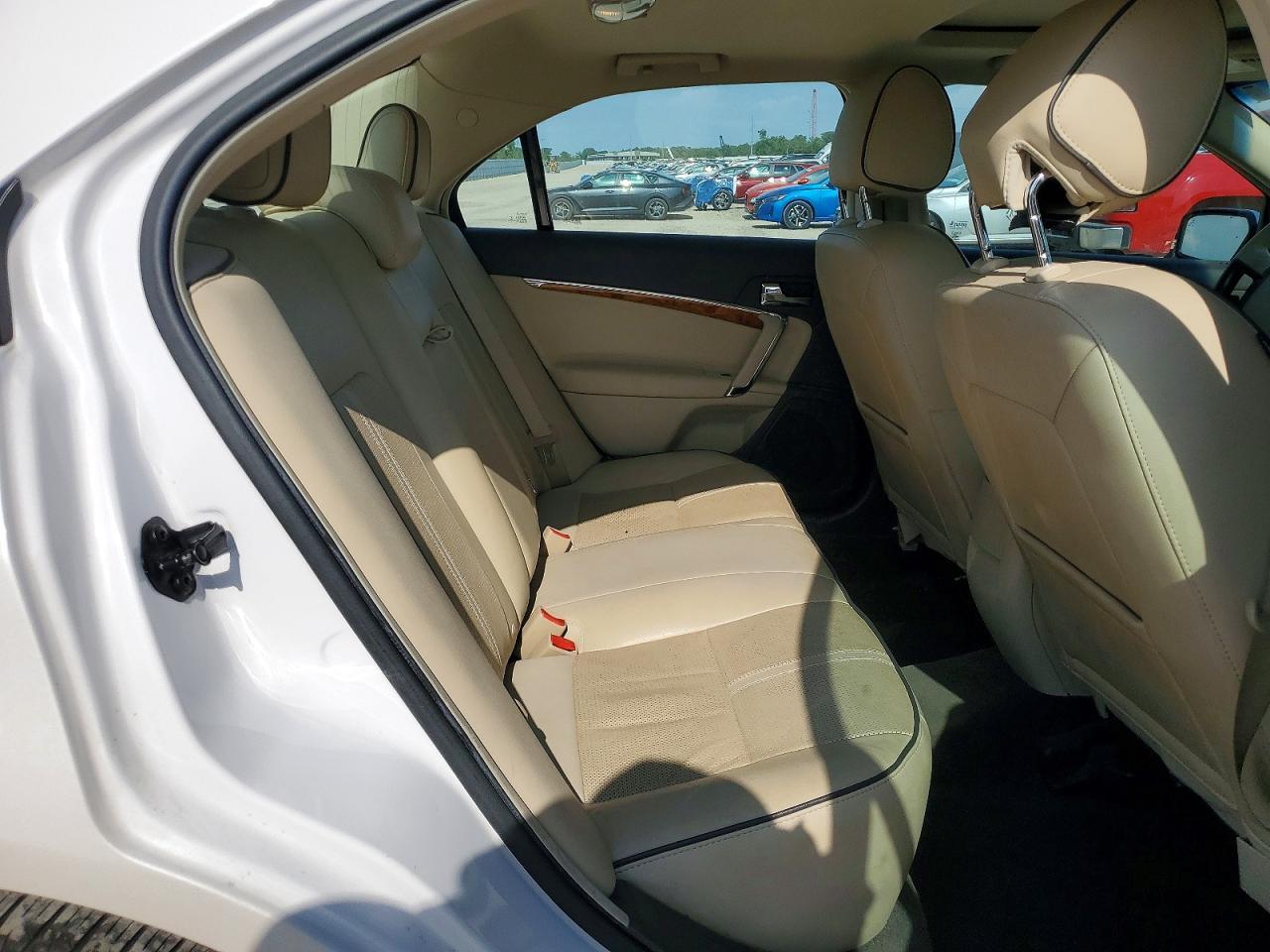 2012 LINCOLN MKZ