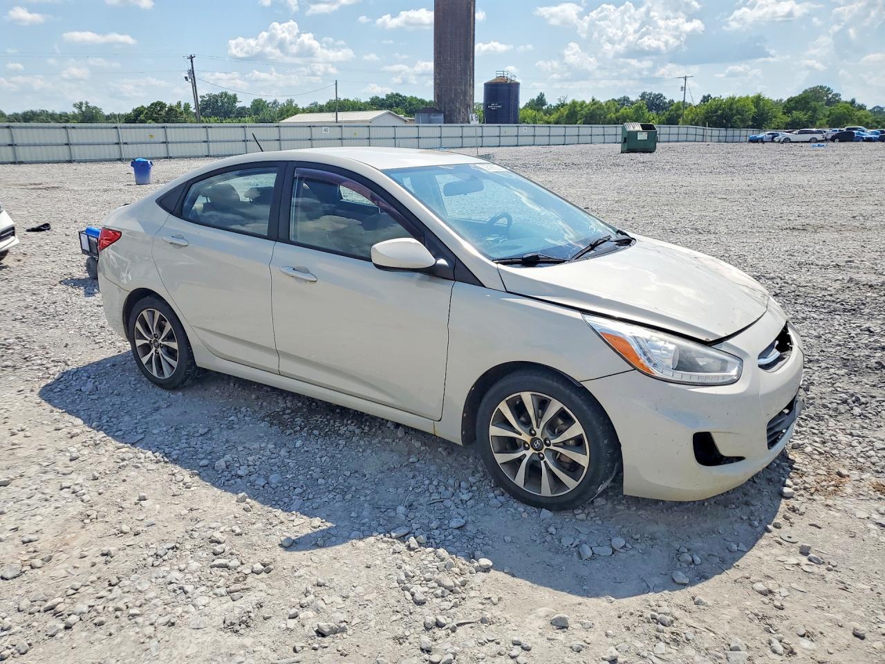 2016 HYUNDAI ACCENT