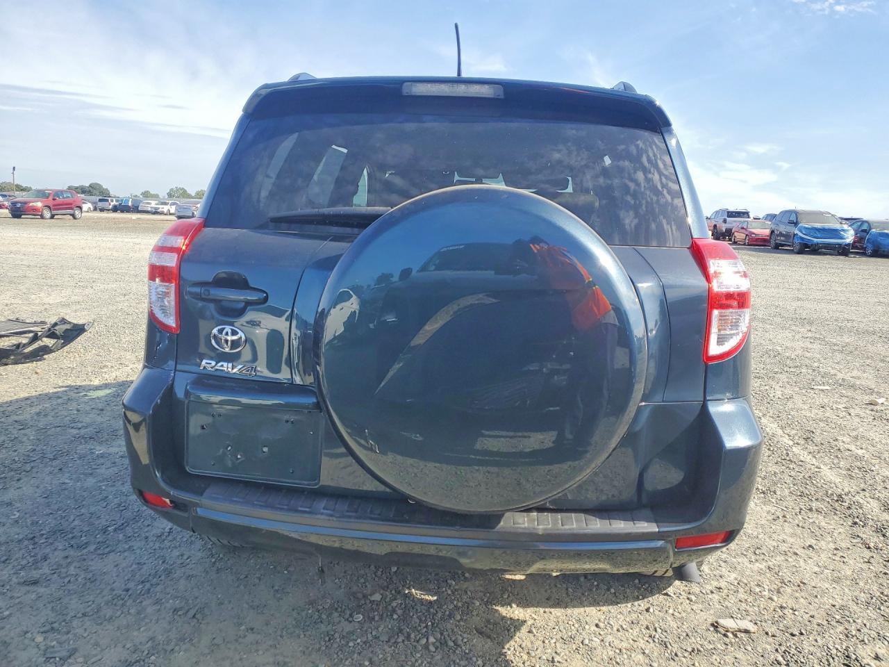 2011 TOYOTA RAV4