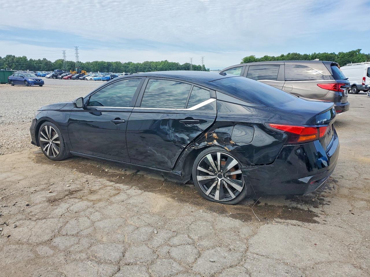 2019 NISSAN ALTIMA