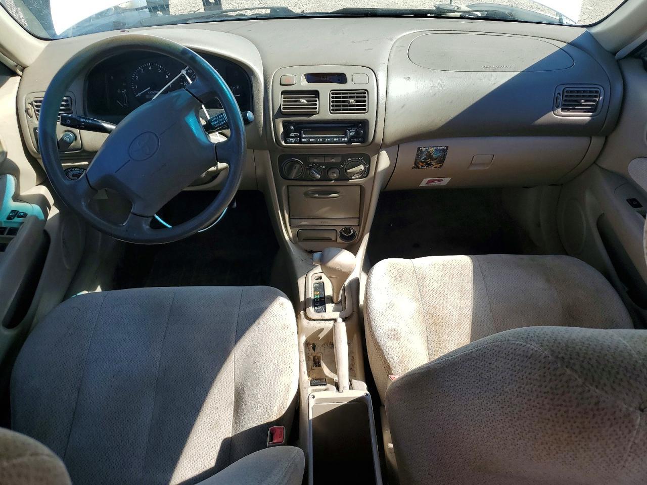 2001 TOYOTA COROLLA
