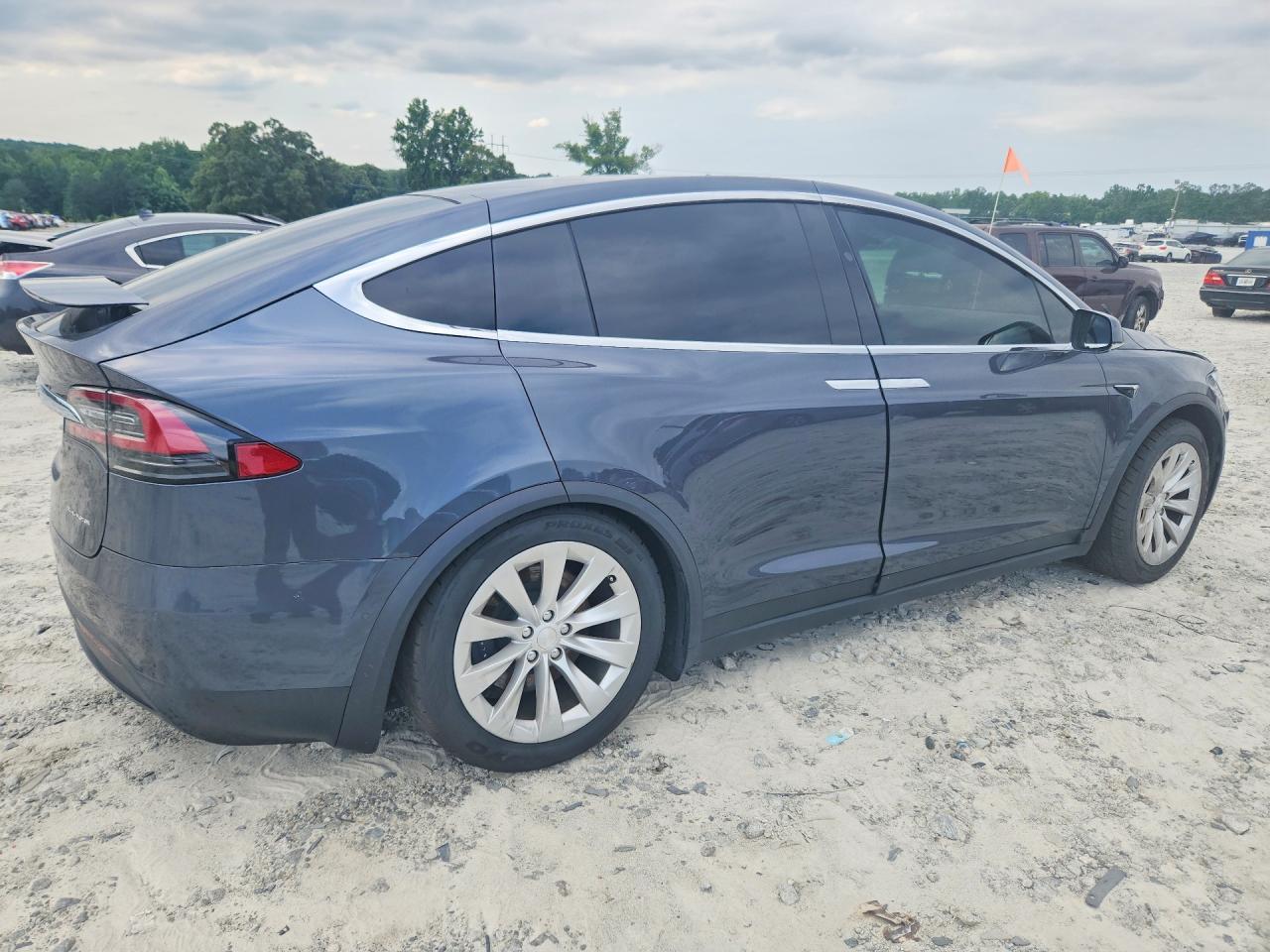 2020 TESLA MODEL X