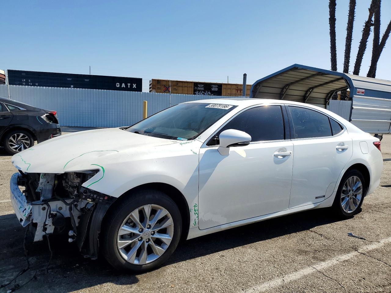 2013 LEXUS ES 300H