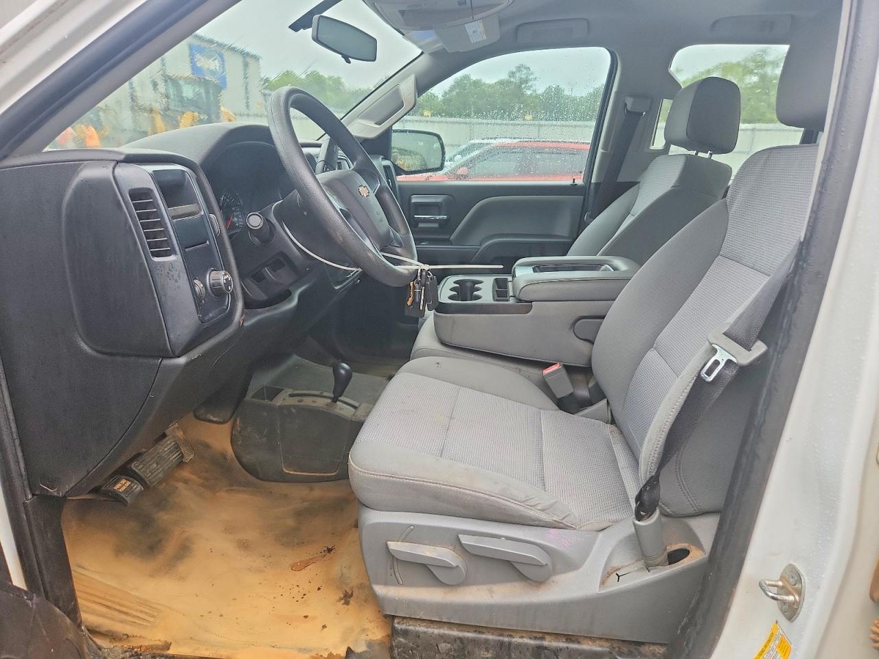2018 CHEVROLET Silverado