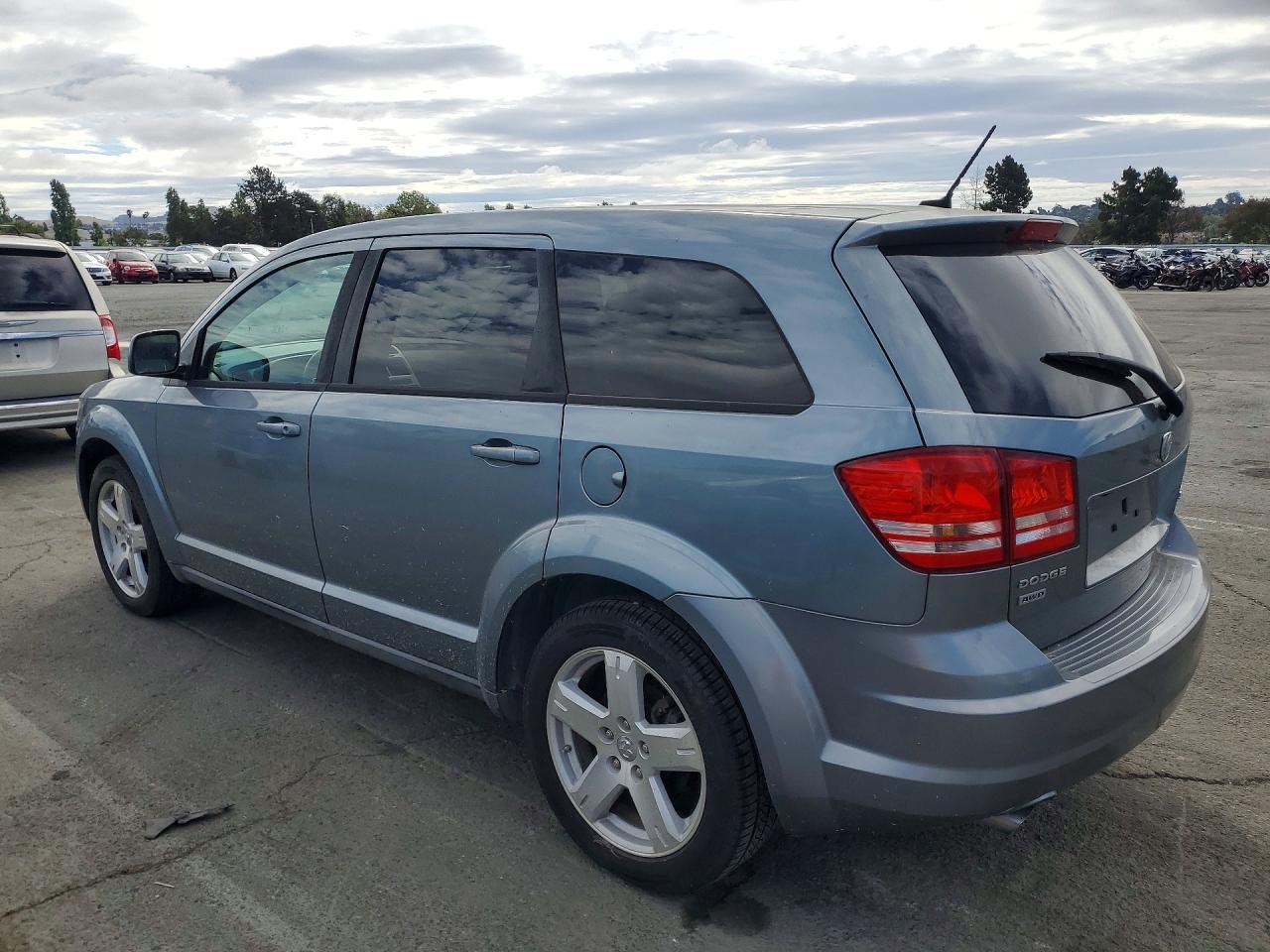 2009 DODGE JOURNEY
