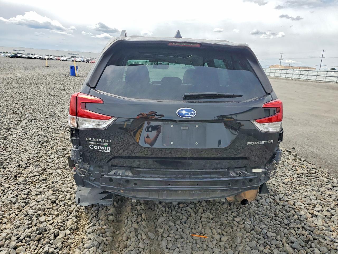 2021 SUBARU FORESTER