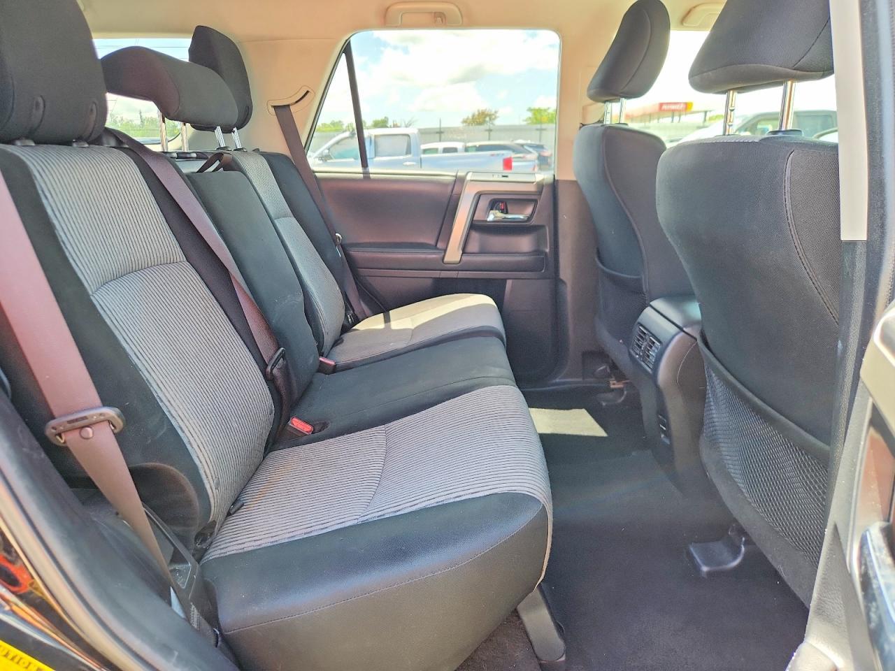 2017 TOYOTA 4Runner