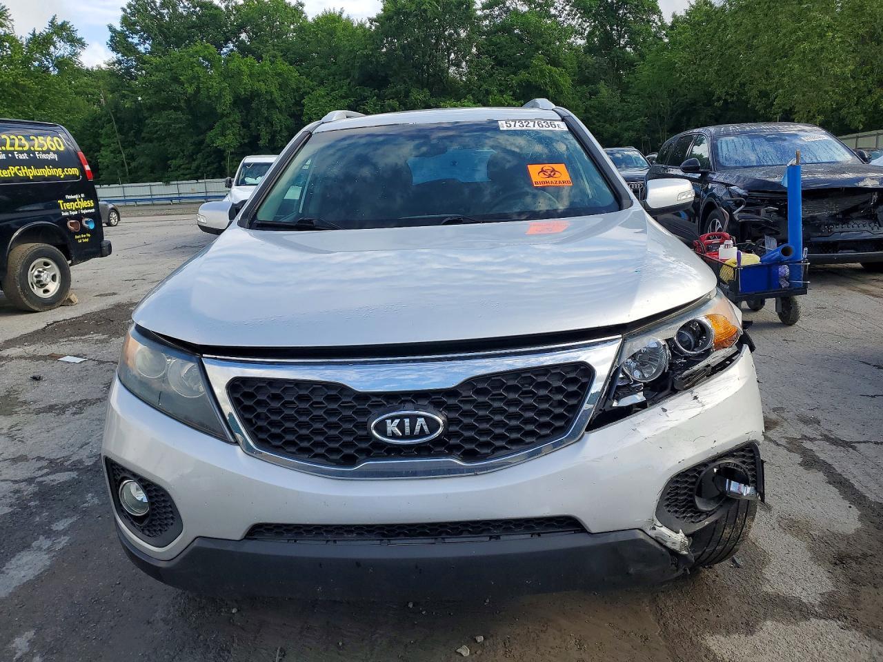 2013 KIA SORENTO