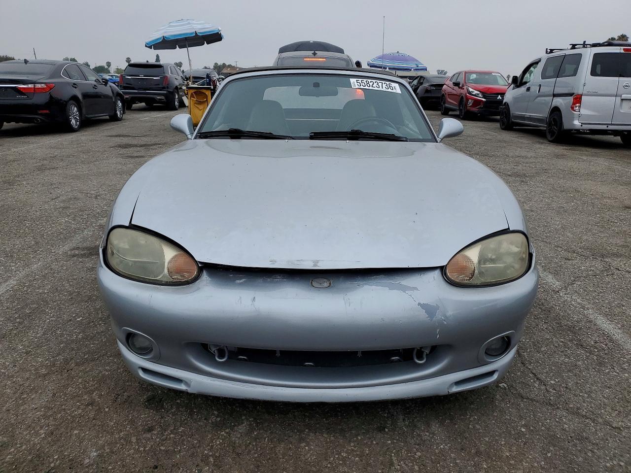 2000 MAZDA MX-5 Miata
