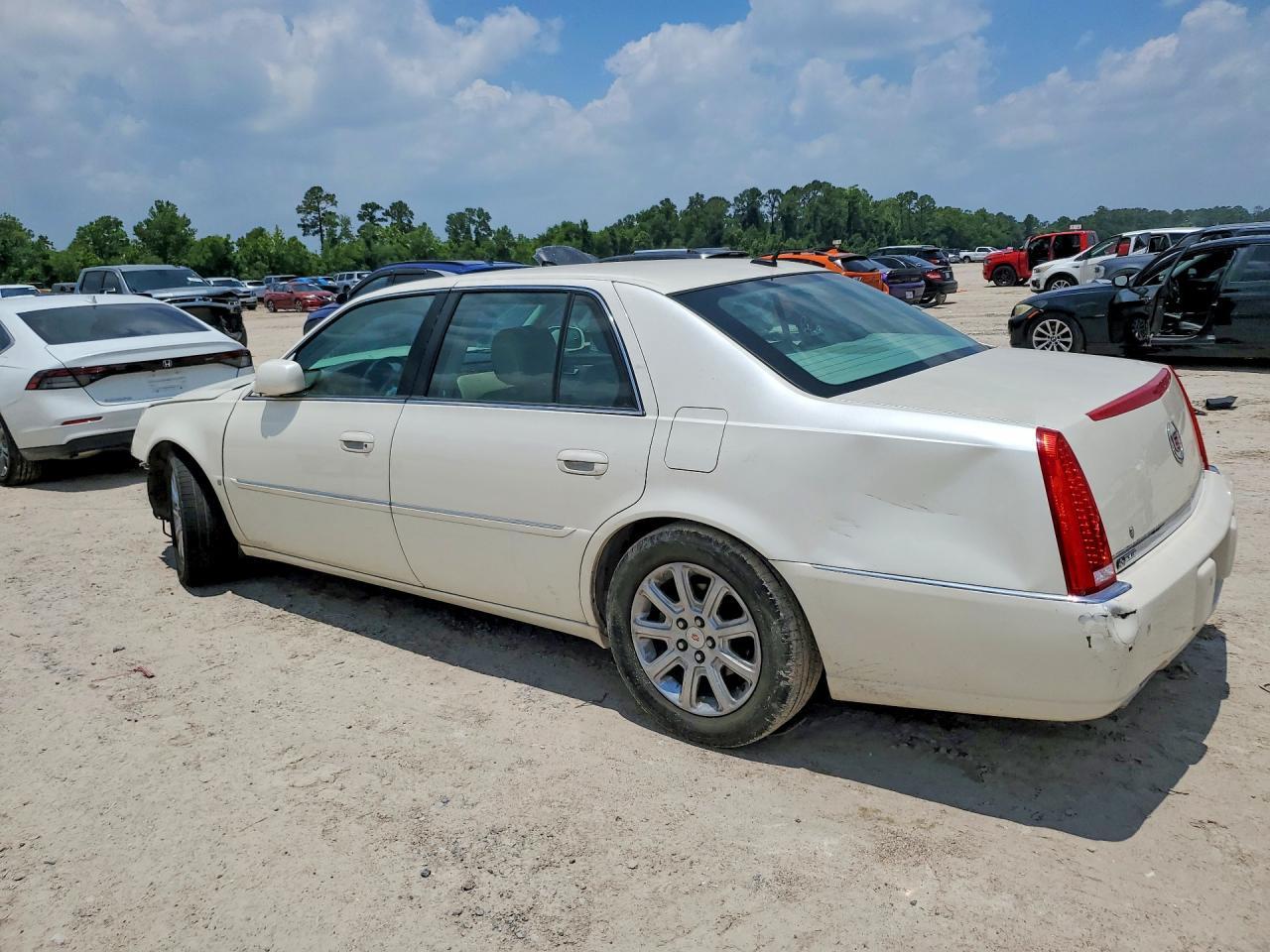 2008 CADILLAC DTS