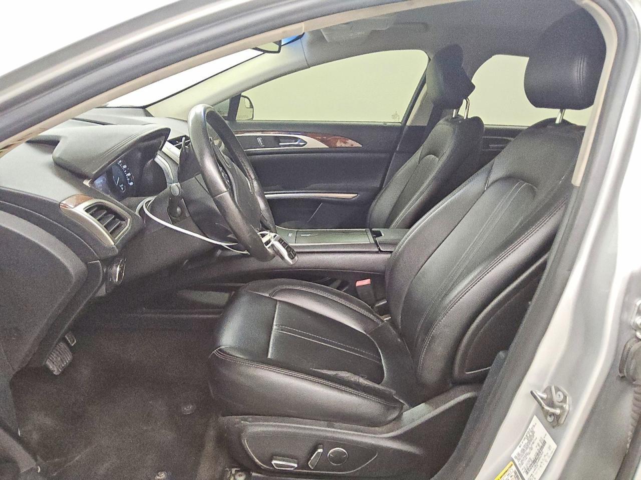 2016 LINCOLN MKZ