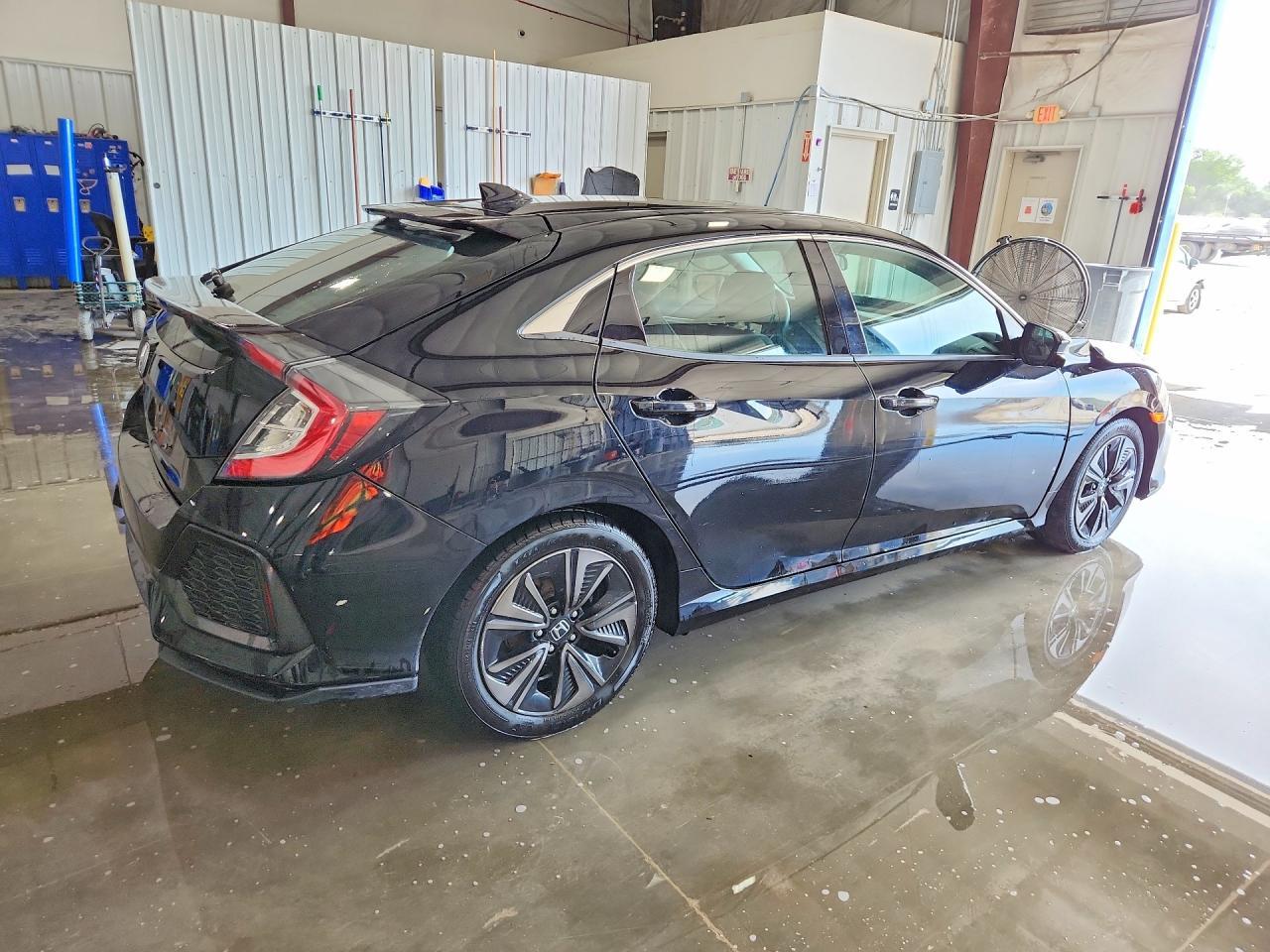 2018 HONDA CIVIC