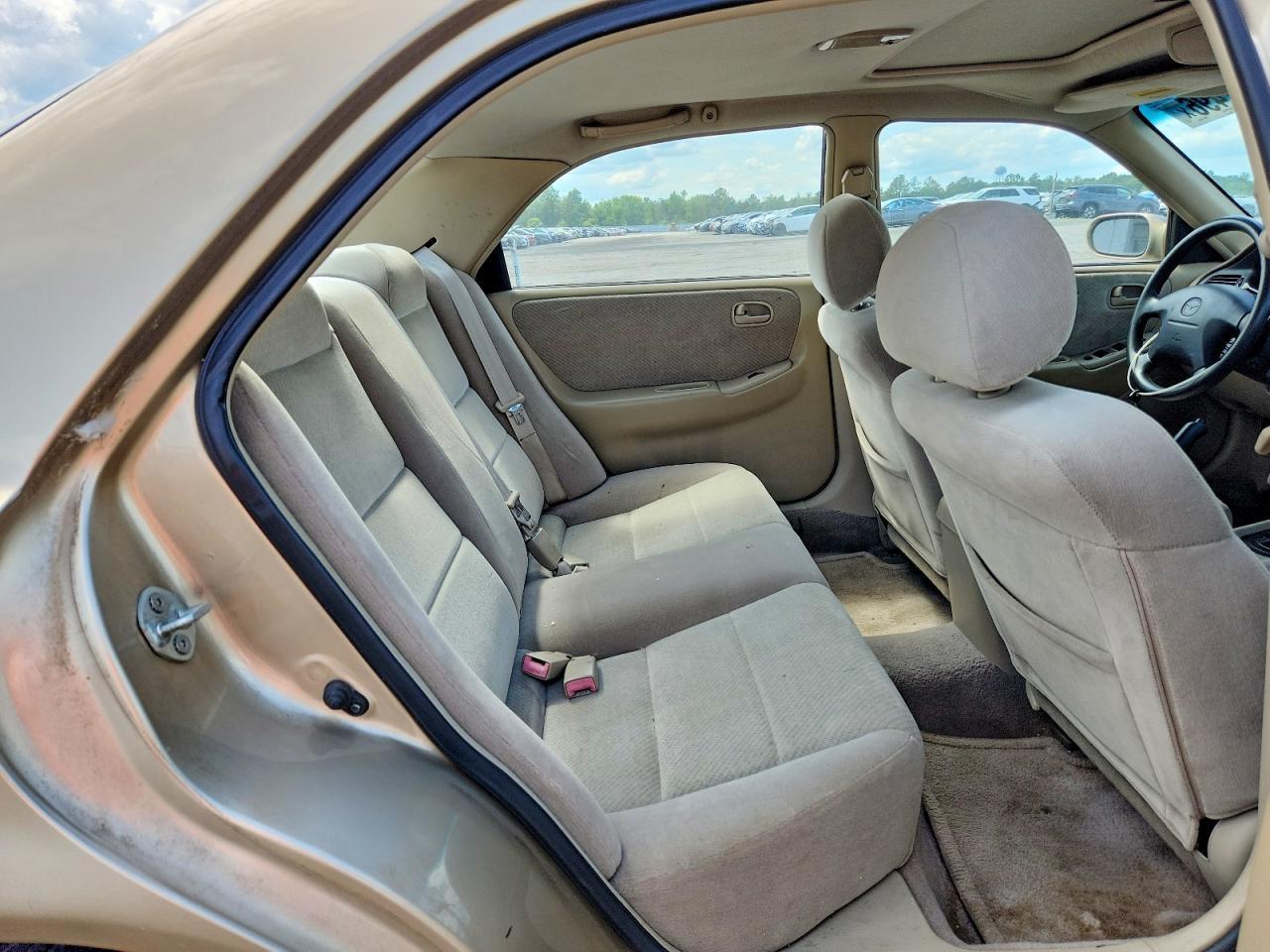 1999 MAZDA 626