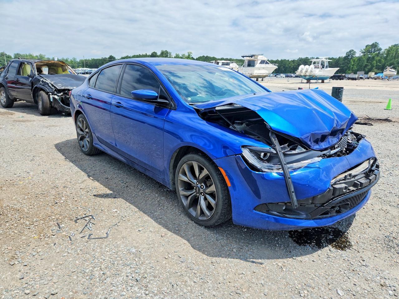 2015 CHRYSLER 200